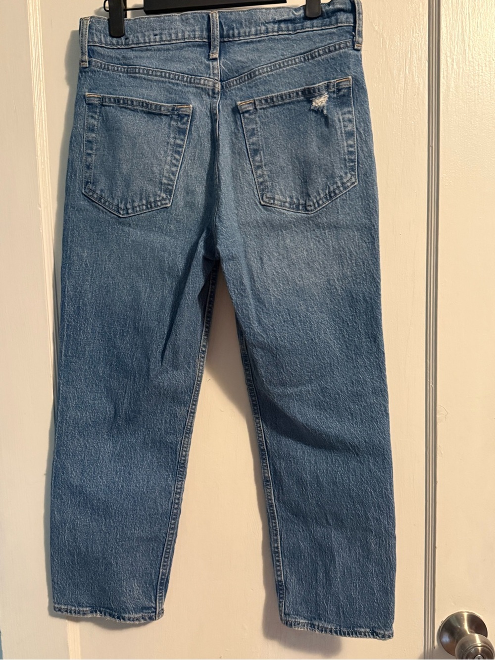 GAP Straight Legged Jeans - Picture 5 of 7